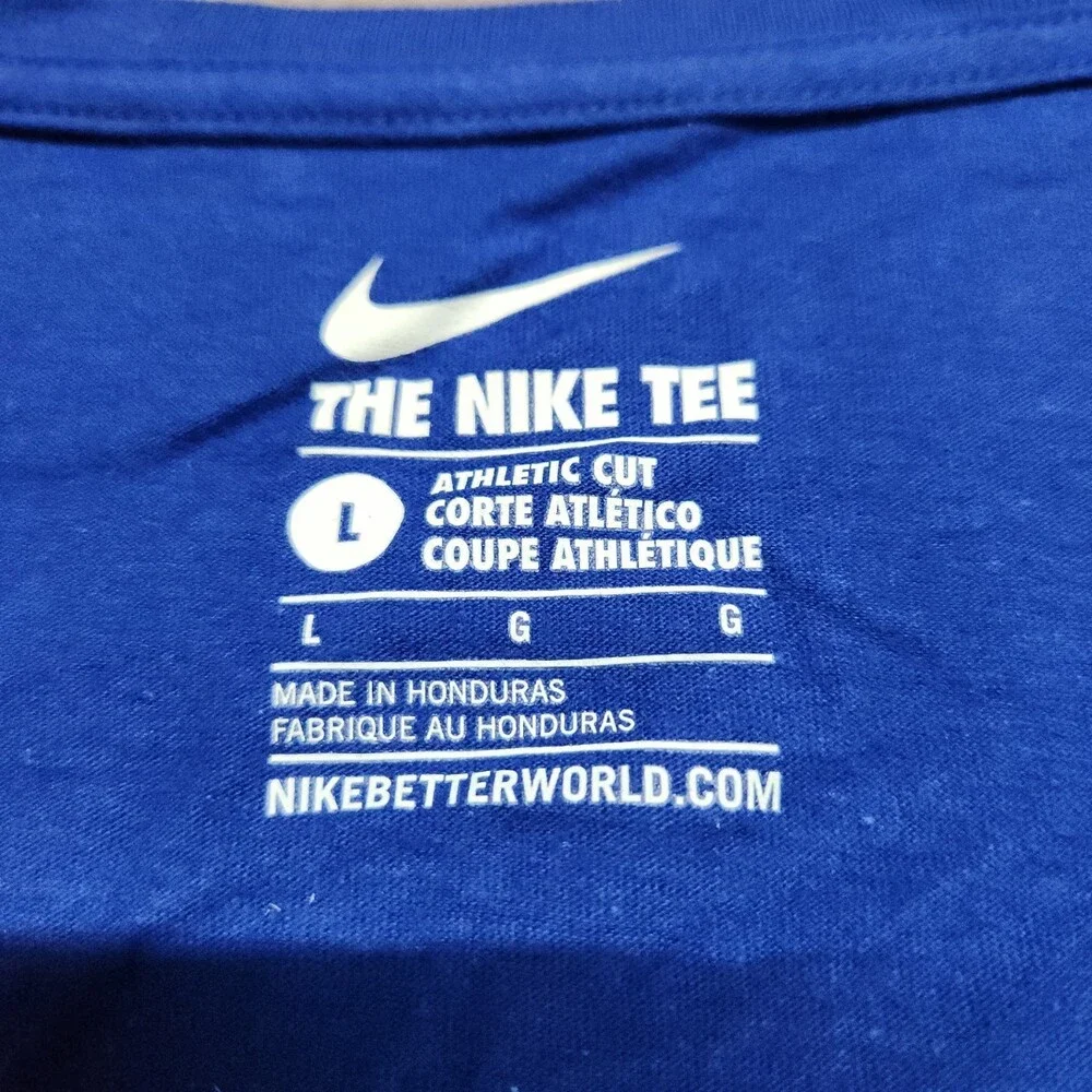 Nike Chicago Cubs Chi-Town World Series Champions Blue Scoop Neck T-Shirt L